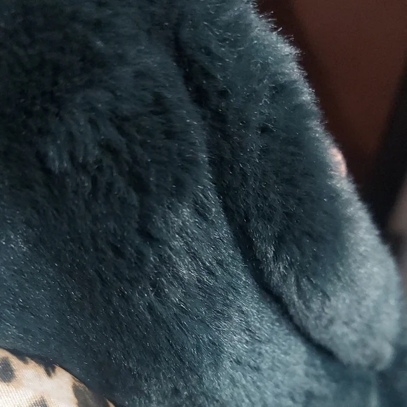 Jessica Simpson Forest Green   Faux Fur Coat - Picture 14 of 17